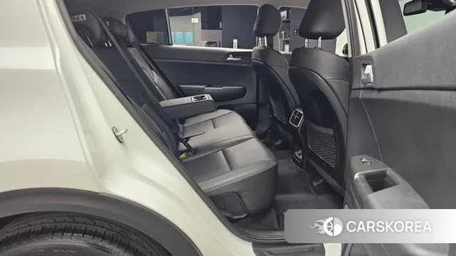 Kia Sportage The Bold 2018 Белый из Кореи, фото 3