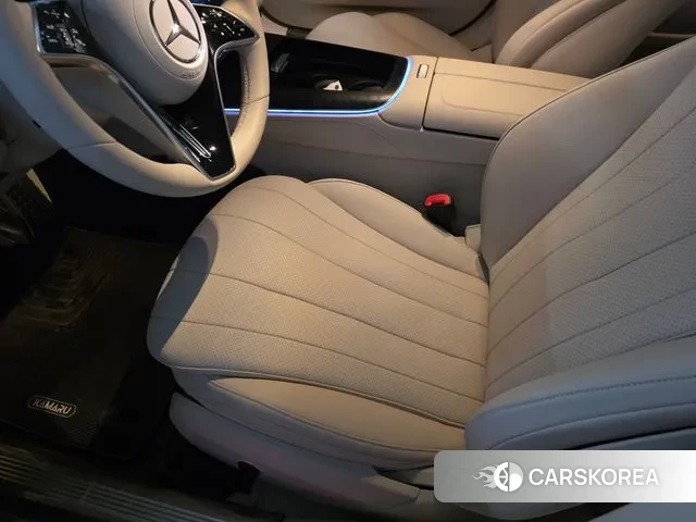 Mercedes-Benz E-Class W214 2024 Черный из Кореи, фото 3