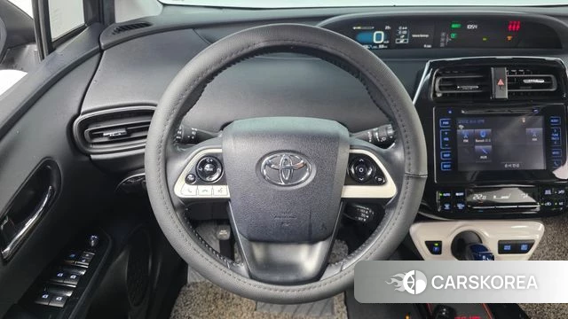 Toyota Prius 4th Generation 2018 Серый из Кореи, фото 3