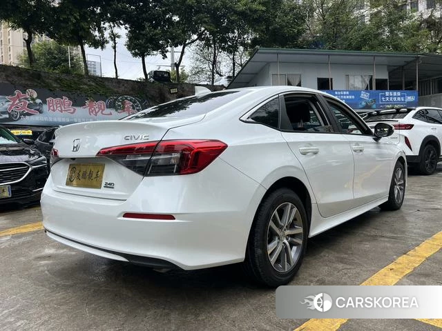 Honda Civic 2024 Белый из Китая, фото 3