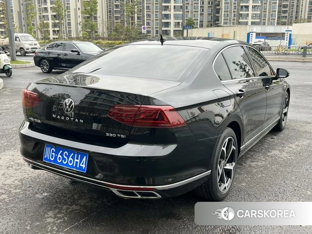 Volkswagen Magotan 2025 Черный из Китая, фото 3