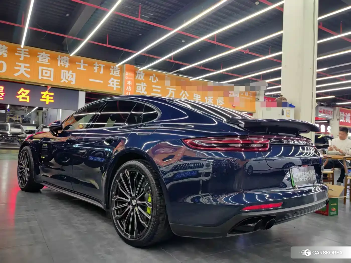 Porsche Panamera New Energy 2018 Синий из Китая, фото 3