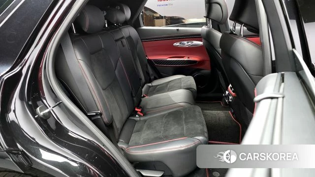 Genesis GV70 2023 Черный из Кореи, фото 3