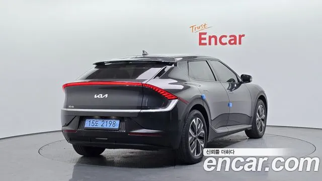 Kia EV6 2022 Серый из Кореи, фото 3