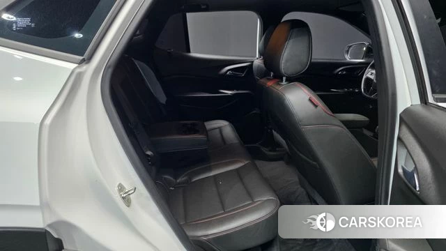 Chevrolet (GM Daewoo) Trax Crossover 2023 Белый из Кореи, фото 3