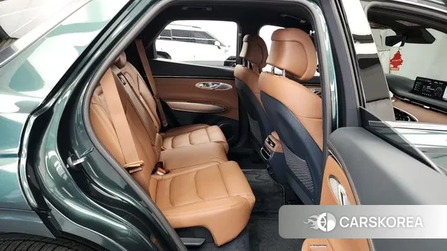 Genesis GV70 2022 Темно-зеленый из Кореи, фото 3