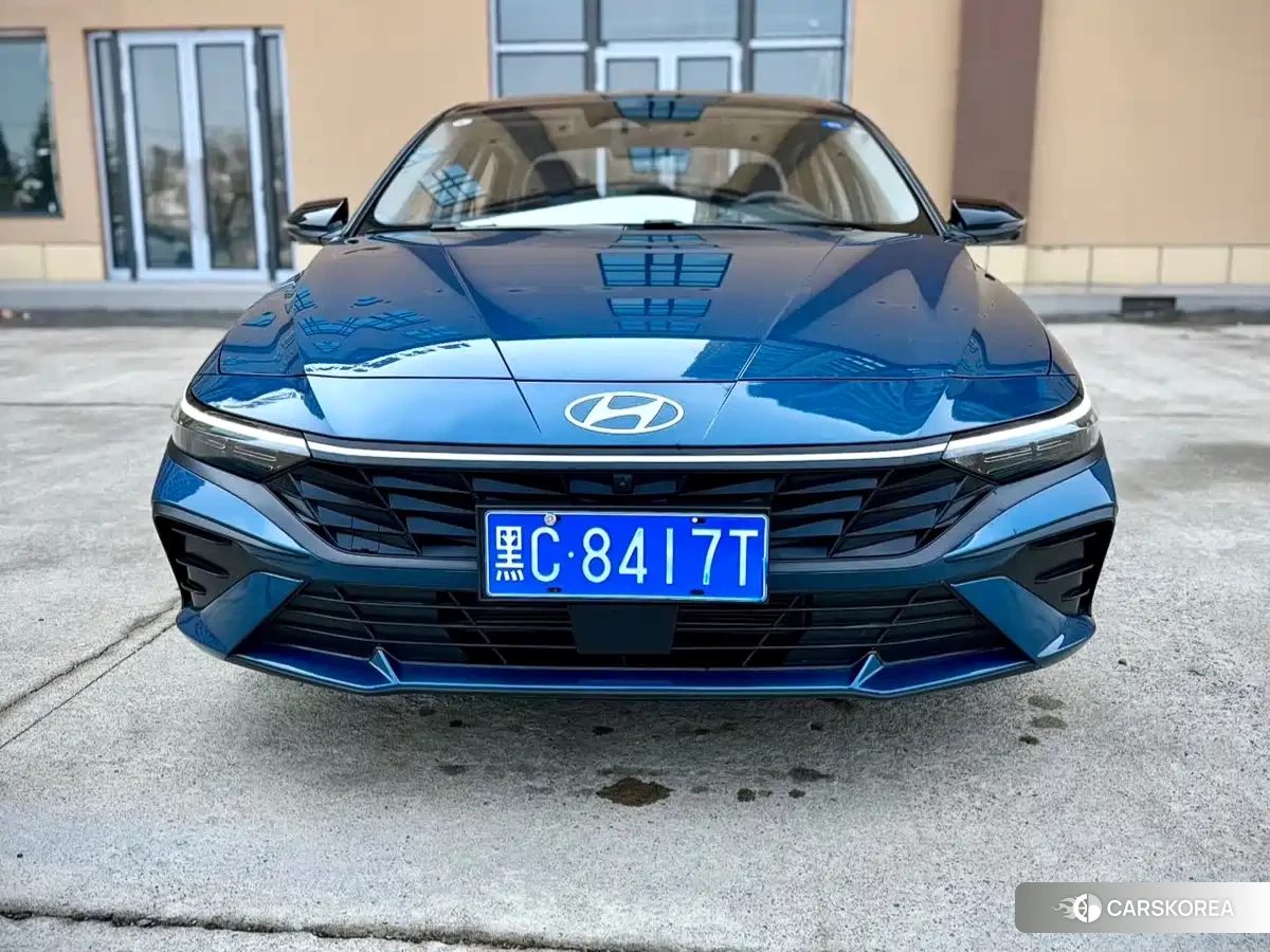 Hyundai Elantra 2023 Синий из Китая, фото 3