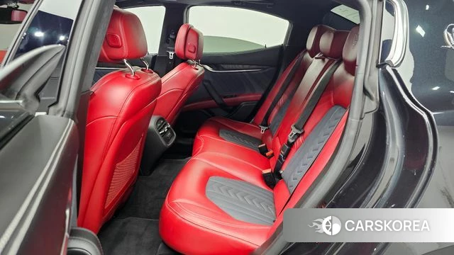 Maserati Ghibli 2019 Черный из Кореи, фото 3