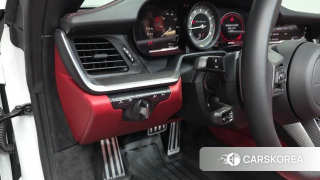 Porsche 911(992) 2024 Белый из Кореи, фото 3