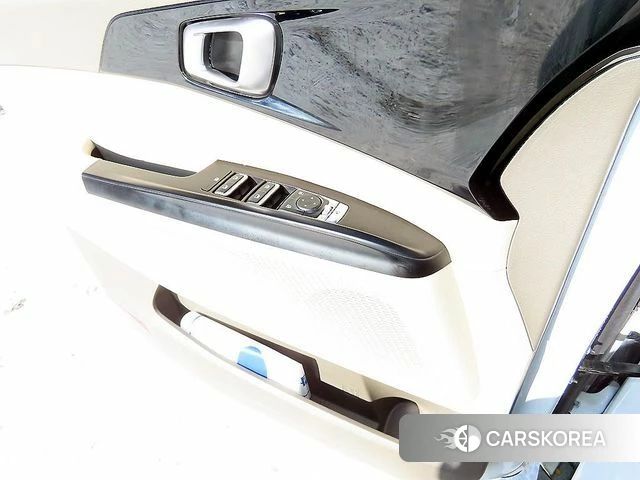 Kia Carnival 4th generation 2020 Белый из Кореи, фото 3