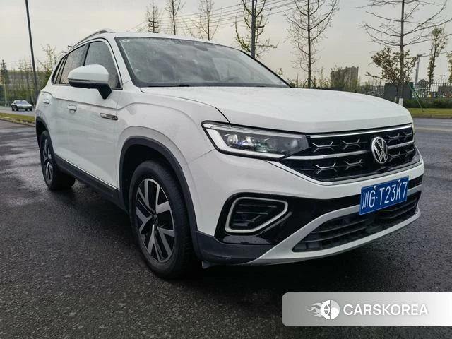 Volkswagen Tanyue 2023 Белый из Китая, фото 3