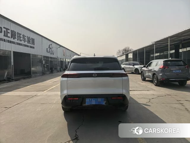 Nissan Exploring the land 2024 Белый из Китая, фото 3
