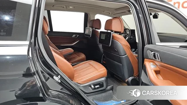 BMW X7 (G07) 2022 Черный из Кореи, фото 3