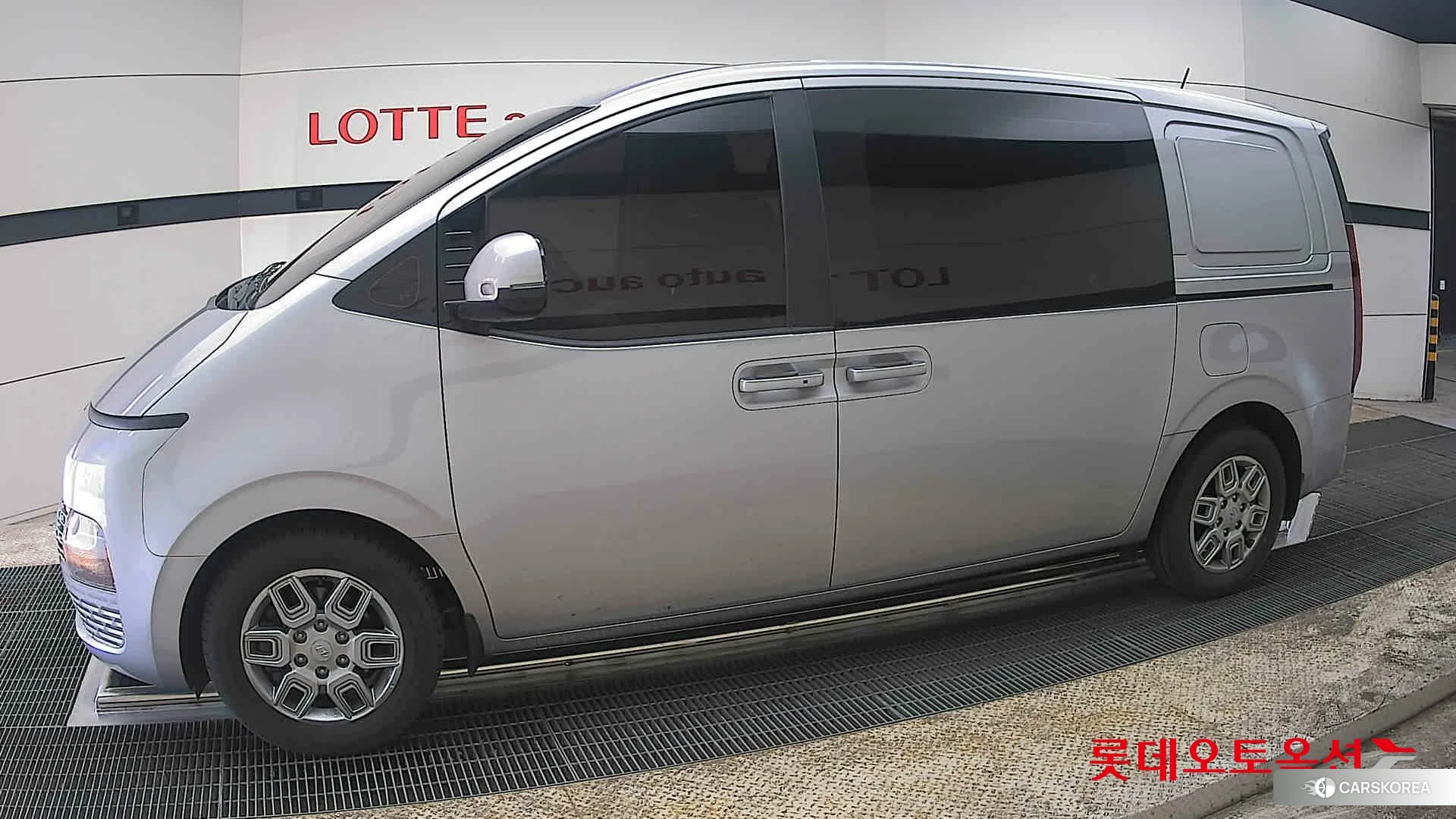 Hyundai Staria 2022 Другое из Кореи, фото 3