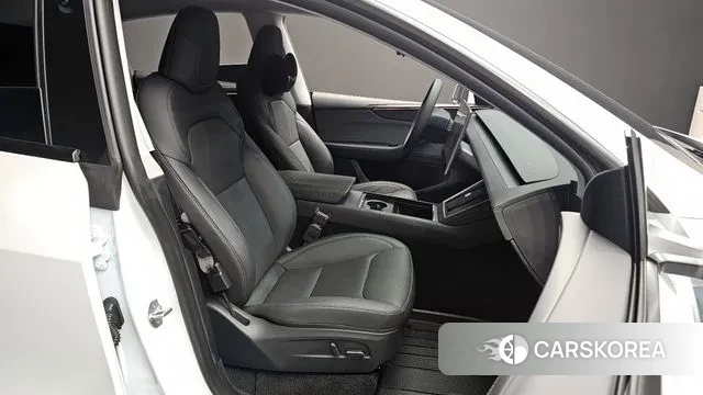 Tesla Model Y 2025 Белый из Кореи, фото 3