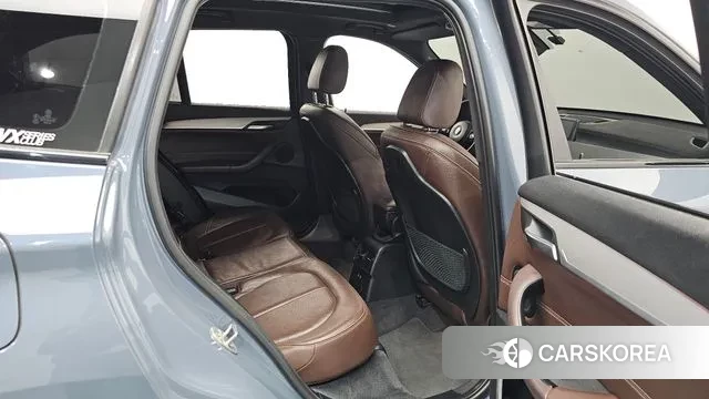 BMW X1 (F48) 2021 Серый из Кореи, фото 3