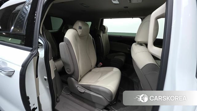 Kia Carnival 4th generation 2022 Белый из Кореи, фото 3