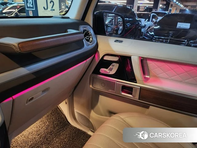 Mercedes-Benz G-Class W463b 2023 Темно-зеленый из Кореи, фото 3