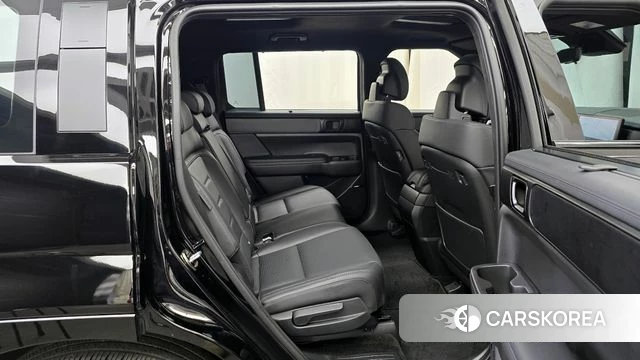 Hyundai Santa Fe (MX5) 2024 Черный из Кореи, фото 3