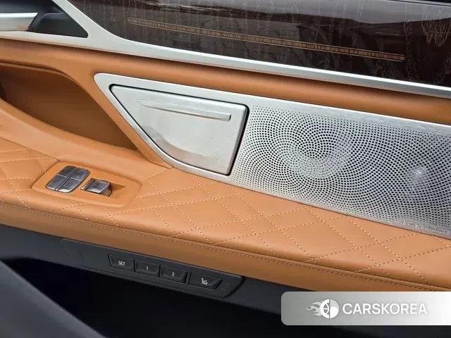 BMW 7 Series (G11) 2020 Черный из Кореи, фото 3