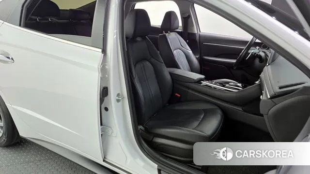 Hyundai Sonata (DN8) 2019 Белый из Кореи, фото 3