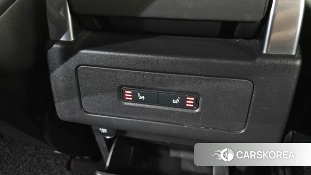 Land Rover Discovery 5 2018 Черный из Кореи, фото 3