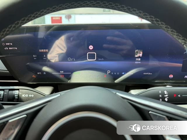 Buick E5 2023 Серебристо-серый из Китая, фото 3