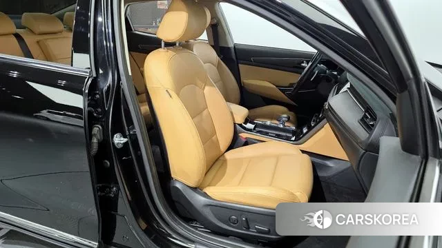 Kia K7 Premier 2021 Черный из Кореи, фото 3