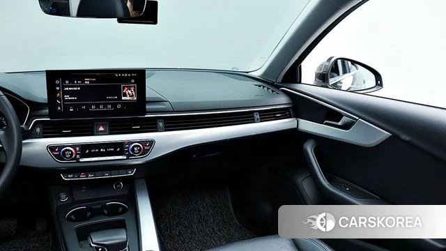 Audi A4 (B9) 2022 Черный из Кореи, фото 3