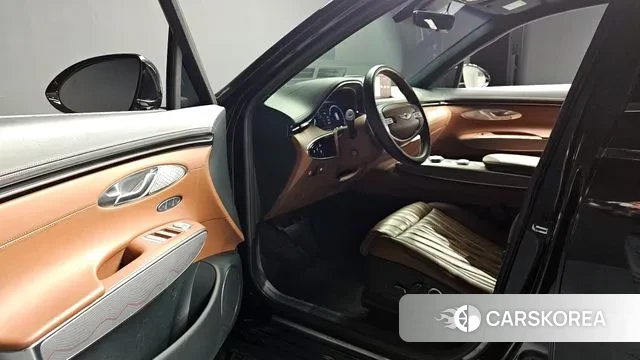 Genesis GV70 2022 Черный из Кореи, фото 3