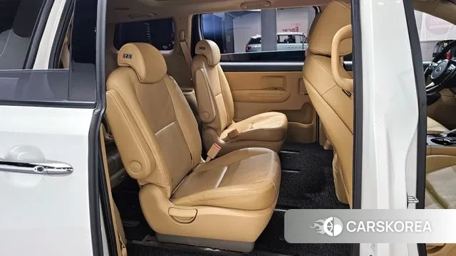 Kia The New Carnival 2019 Белый из Кореи, фото 3