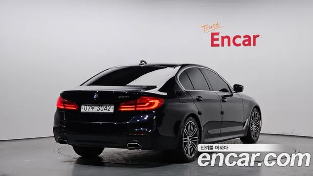 BMW 5 Series (G30) 2019 Синий из Кореи, фото 3