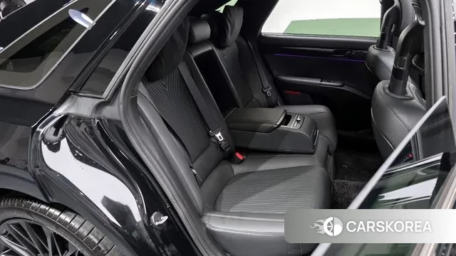 Hyundai Grandeur Hybrid (GN7) 2023 Черный из Кореи, фото 3