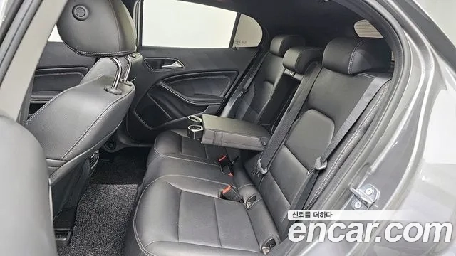 Mercedes-Benz GLA-Class X156 2018 Серый из Кореи, фото 3