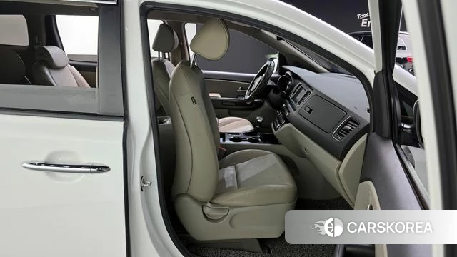 Kia The New Carnival 2020 Белый из Кореи, фото 3