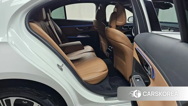 Mercedes-Benz E-Class W214 2025 Белый из Кореи, фото 3