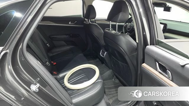 Kia K5 3rd generation 2023 Серый из Кореи, фото 3