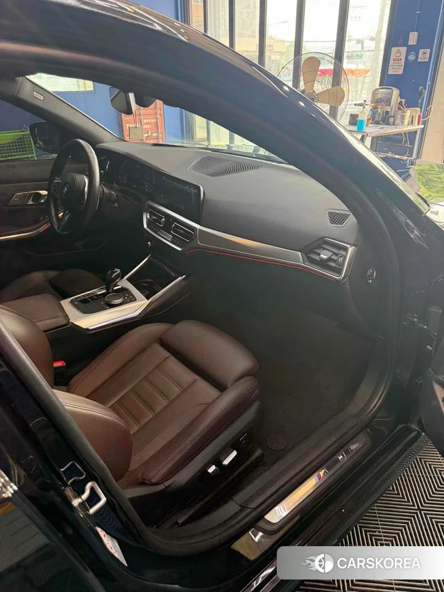 BMW 3 Series (G20) 2021 Черный из Кореи, фото 3