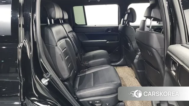 Hyundai Santa Fe (MX5) 2023 Черный из Кореи, фото 3