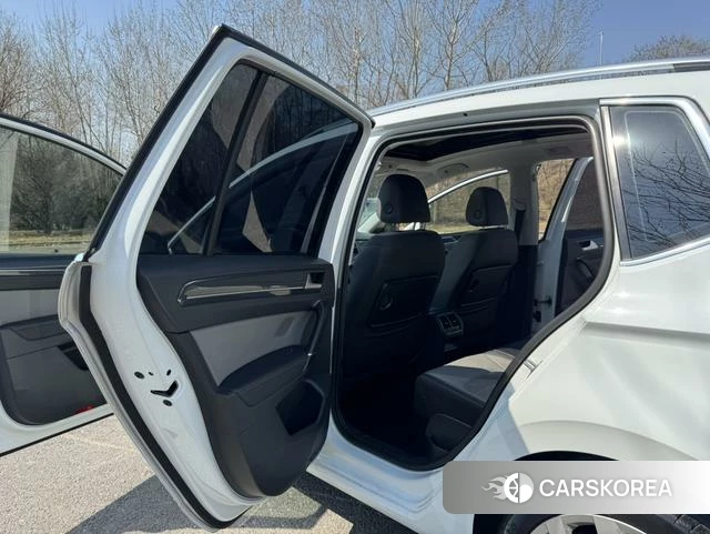 Volkswagen Golf*Jiayu 2019 Белый из Китая, фото 3