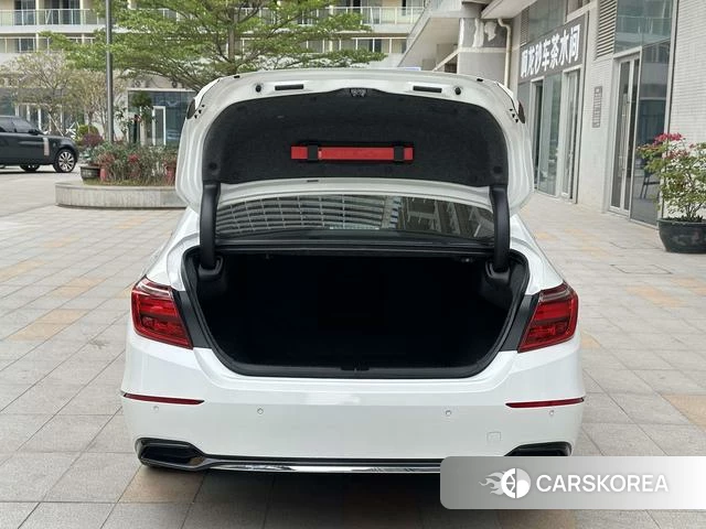 Honda Yingshipai 2023 Белый из Китая, фото 3