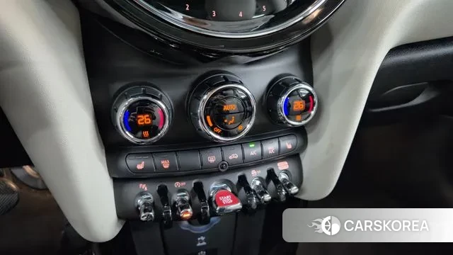 Mini Cooper S 2023 Желтый из Кореи, фото 3