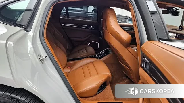 Porsche Panamera (971) 2023 Серый из Кореи, фото 3