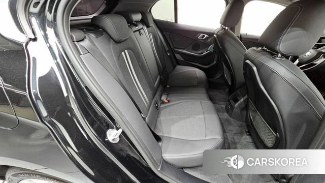 BMW 1 Series (F40) 2021 Черный из Кореи, фото 3