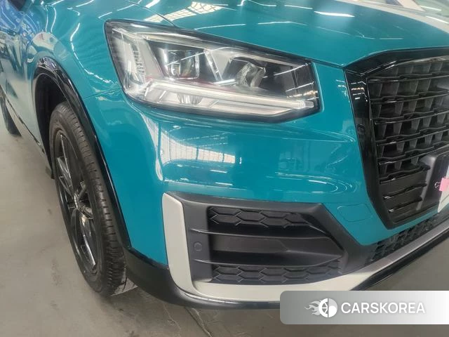 Audi Q2L 2021 Синий из Китая, фото 3