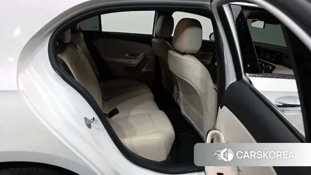 Mercedes-Benz A-Class W177 id 3513163 из Кореи 3