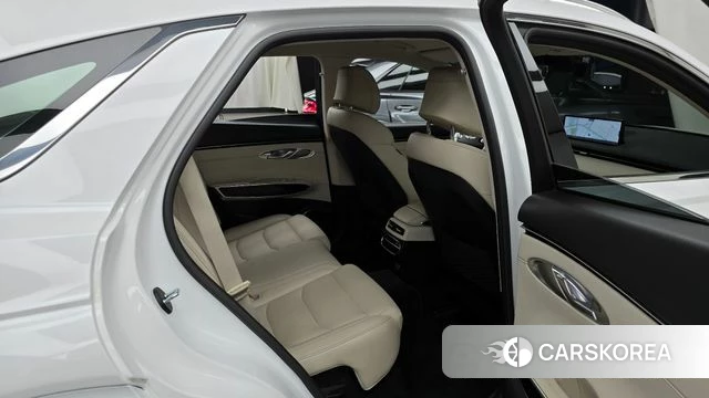 Genesis GV70 2021 Белый из Кореи, фото 3