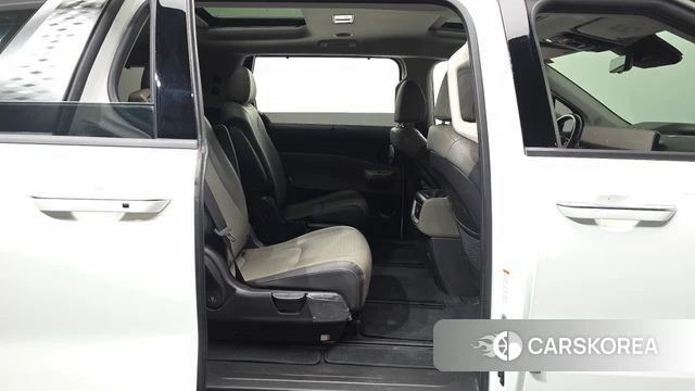 Kia The New Carnival 4th Generation 2024 Белый из Кореи, фото 3