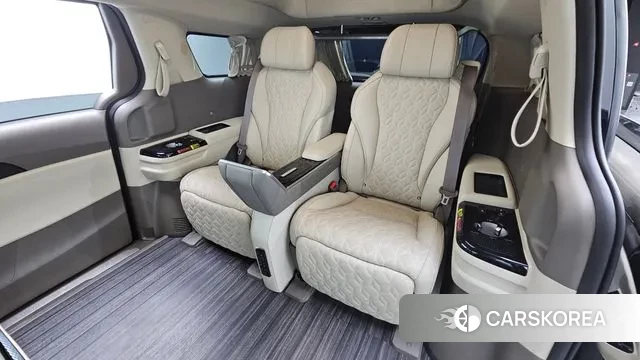 Kia Carnival 4th generation 2022 Черный из Кореи, фото 3