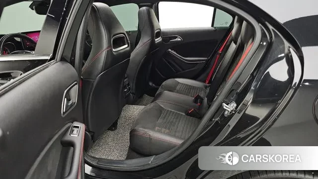 Mercedes-Benz A-Class W176 2018 Черный из Кореи, фото 3